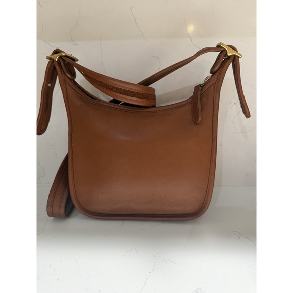 Coach Handbags - Vintage COACH 9950 Camel Brown Leather Shoulder Bag Janice Legacy Glove-Tanned